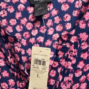 Ann Taylor Pink Floral Blouse on Navy